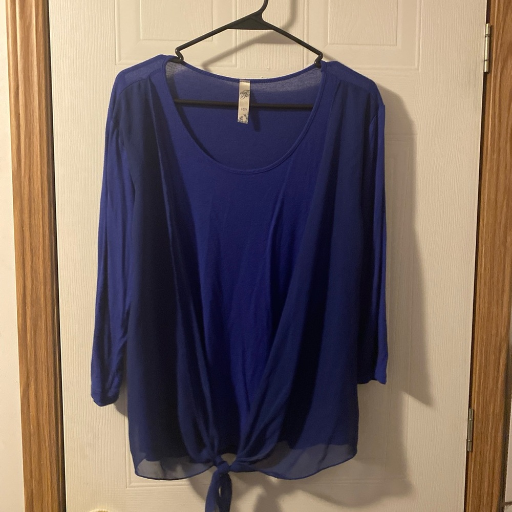 Icy LS Blouse Size L